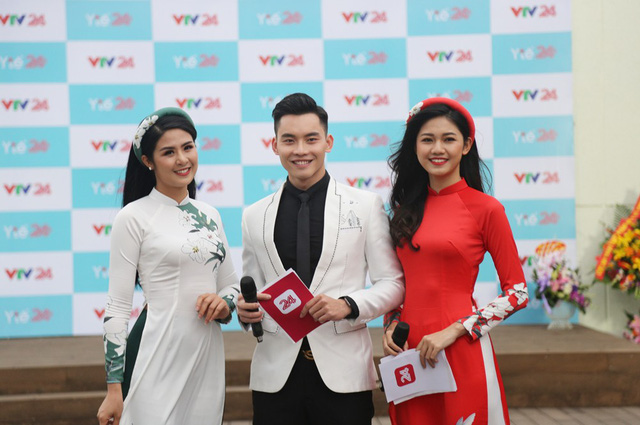 Cận cảnh nhan sắc Á hậu xinh đẹp cao 1m8 đã trở thành BTV của VTV